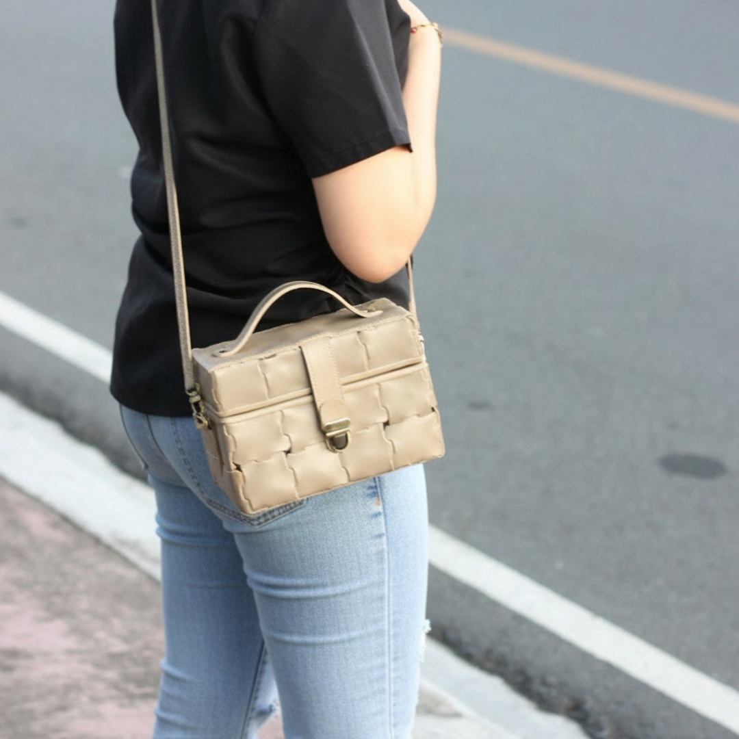 Avanzo Scatola Sling Small